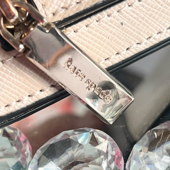 Kate Spade Staci Color block Saffiano leather slim bifold wallet - Picture 5 of 8